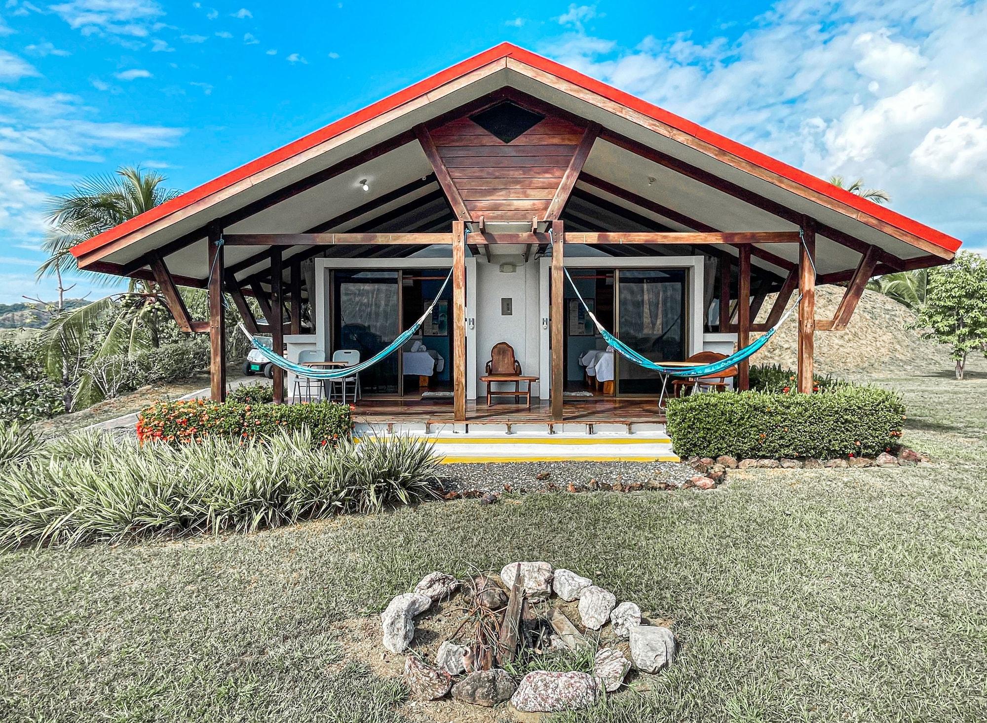 Surf Synergy All-Inclusive Surf Retreat Jacó Esterno foto